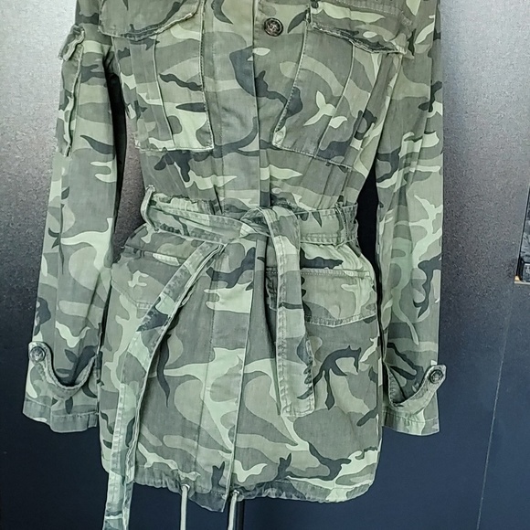 Camo jacket - Picture 5 of 7